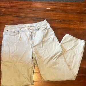 Abercrombie & Fitch Women’s Curve Love Baggy high rise jeans Extra Long